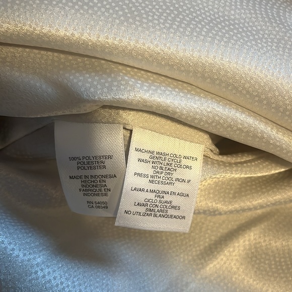 New with tags shirt - Picture 6 of 6